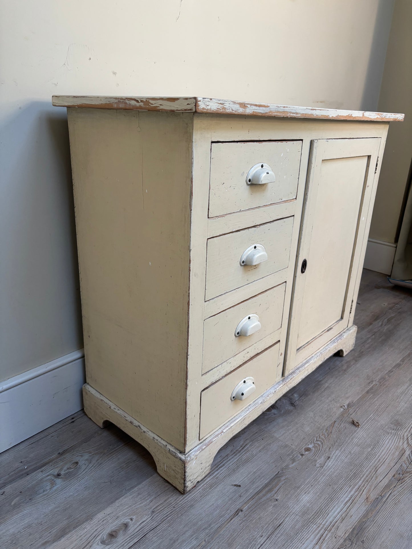 Side Cabinet
