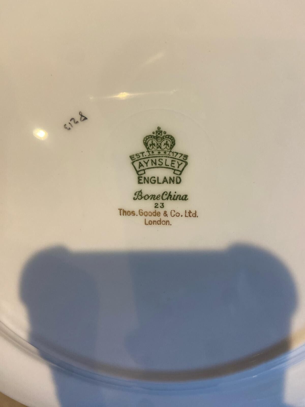 Aynsley China Dinner Set