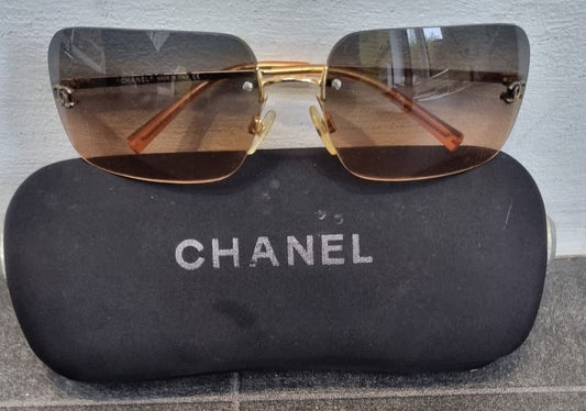 Chanel Women's Sunglasses Brown, Pink 4017 C125 178 62017 With Box & Logo Charm