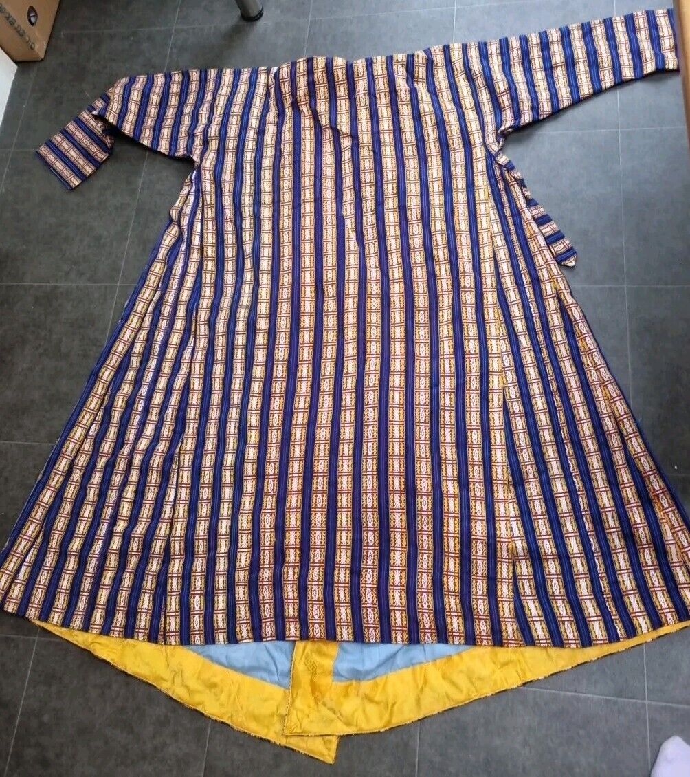 Men's Vibrant Blue Heavyweight Handmade, Lined Silk Kimono One Size