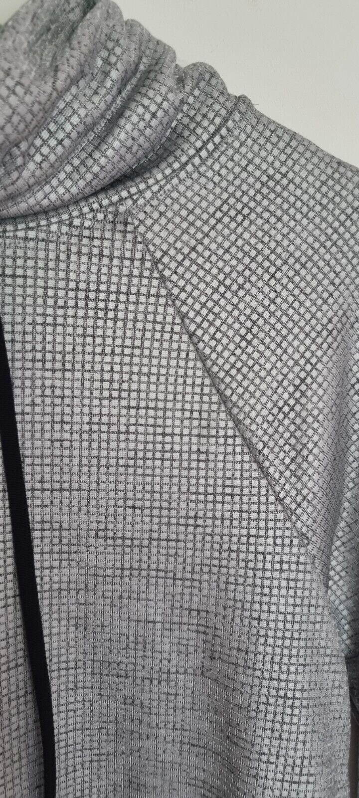 Koral Women's Silver Metallic Activewear Top Size XS