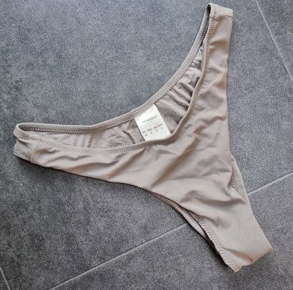 De Rococo Women's Slate Bikini 2 Piece Set Size 8