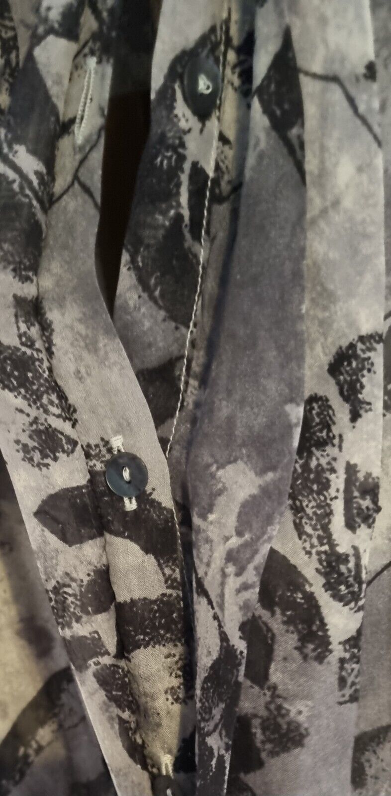 BNWT Hugo Boss Women's 100%  Shere Button Up Silk Blouse Size 6
