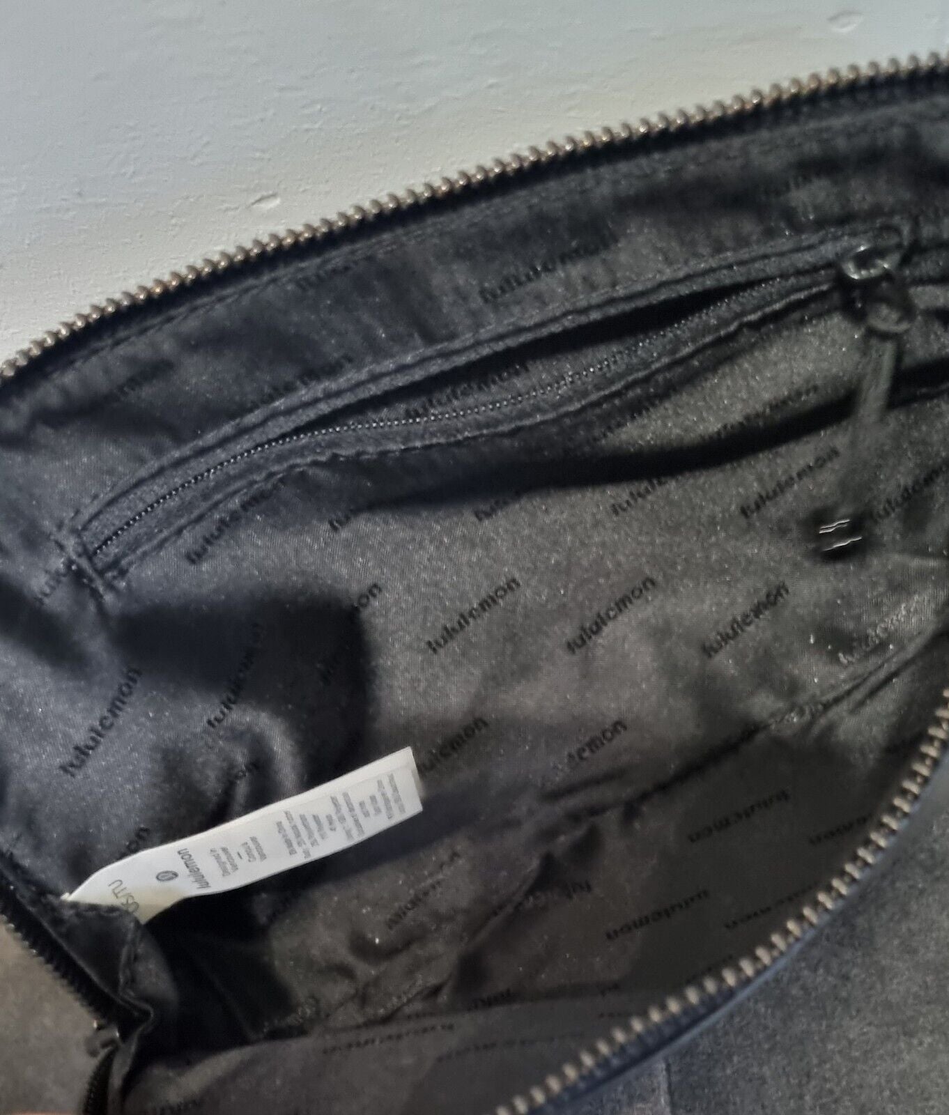 Lululemon Black Pouch, Bag With Belt Attachment Made From 50% Rubber