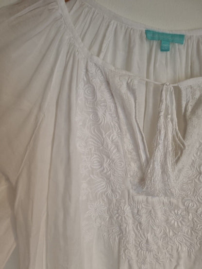 Melissa Odabash Women's White Embroidered Top, Blouse One Size