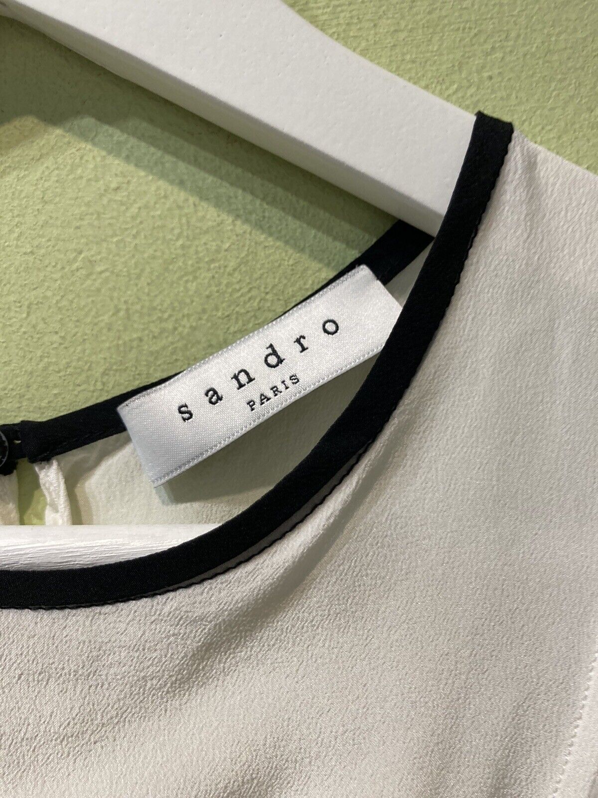 Sandro Paris Women's White 100% Silk Sleeveless Top Size 1 With Black Edging