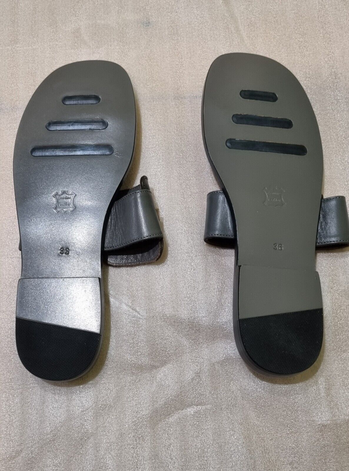 Reduced: New Zeus + Ione Designer Sandals Size 36