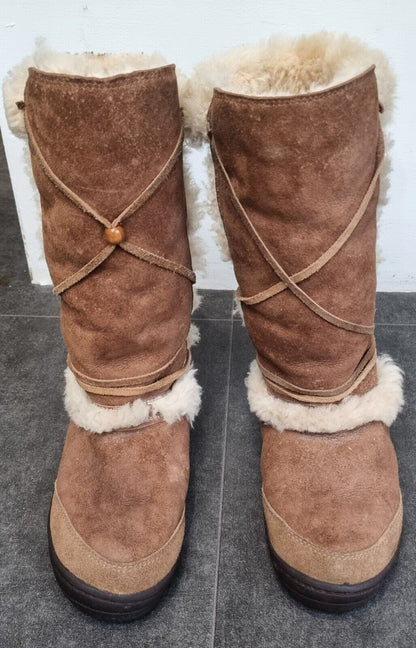 Genuine Women's Brown UGG Boots Size 5.5