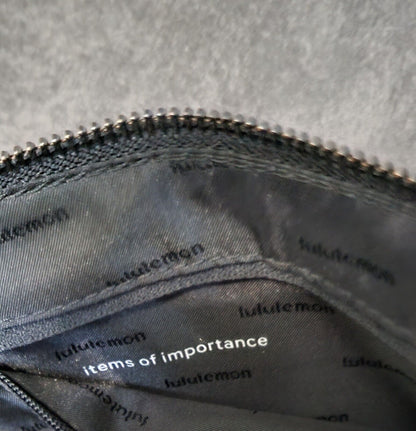 Lululemon Black Pouch, Bag With Belt Attachment Made From 50% Rubber