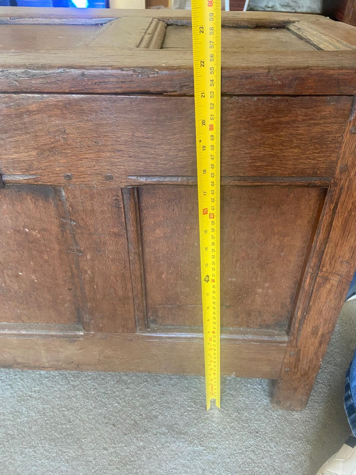 7375673