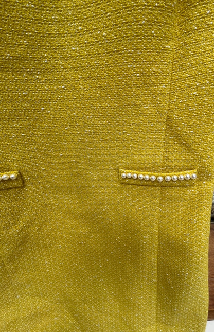 7574043