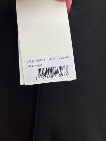 7769996