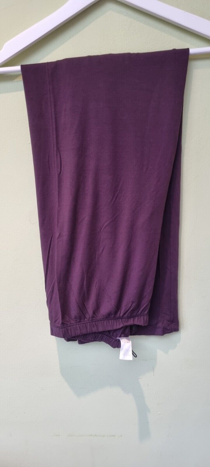 Reduced: Hanro Of Switzerland Women's Two Piece Burgandy Lounge Suit Size S
