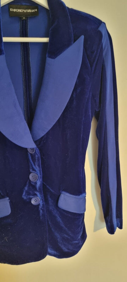 Emporio Armani Women's Royal Blue Velvet Blazer Jacket Size 4. Made In Italy