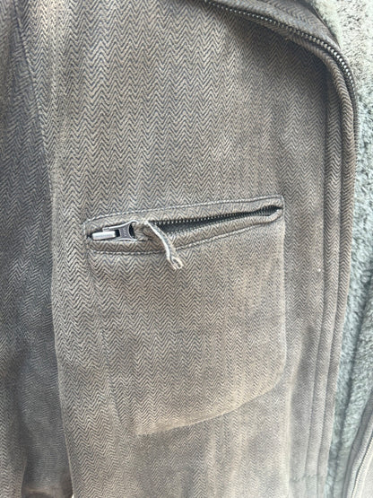 7574029