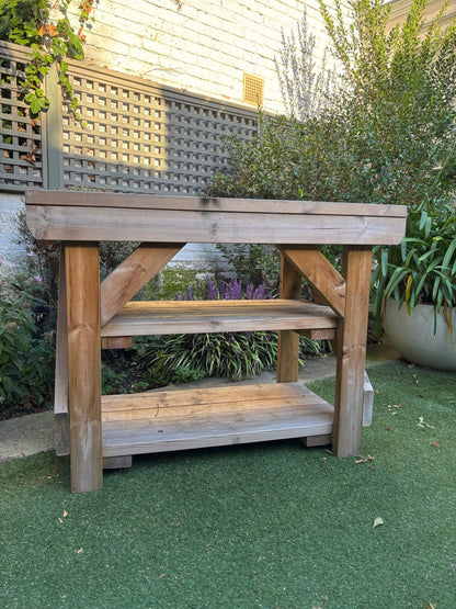 Outdoor BBQ Table2