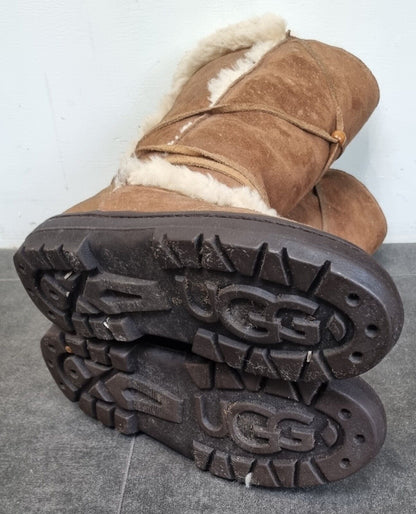 Genuine Women's Brown UGG Boots Size 5.5