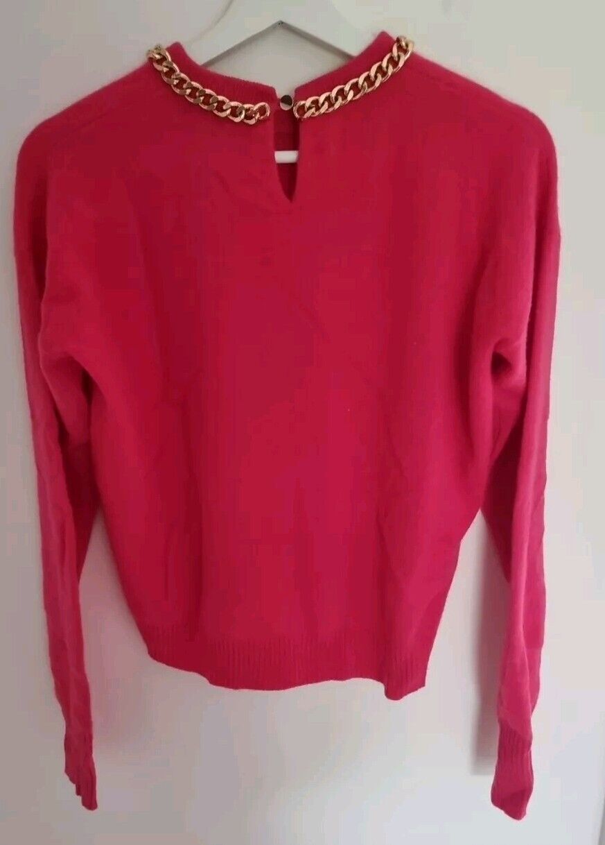 Intermix Women's Pink 100% Cashmere Pullover Jumper With Gold Colour Neck Chain