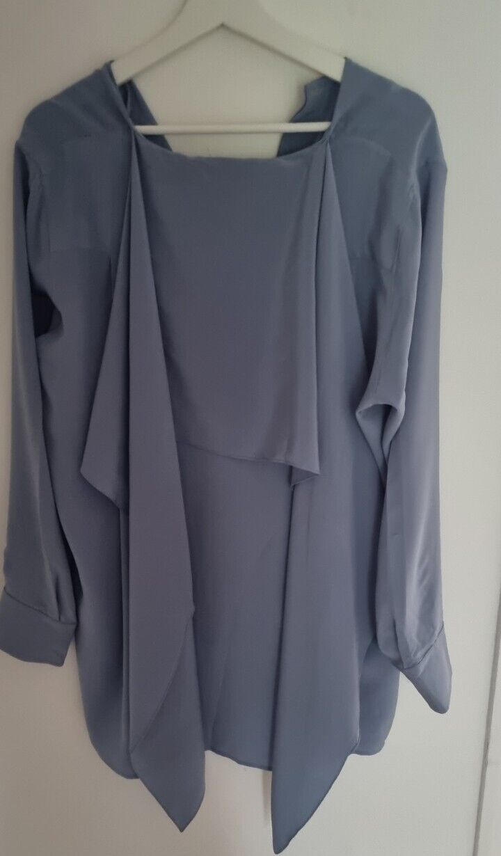 Salvatore Ferragamo Made In Italy Women's Slate Blue 100% Silk Blouse Size 46