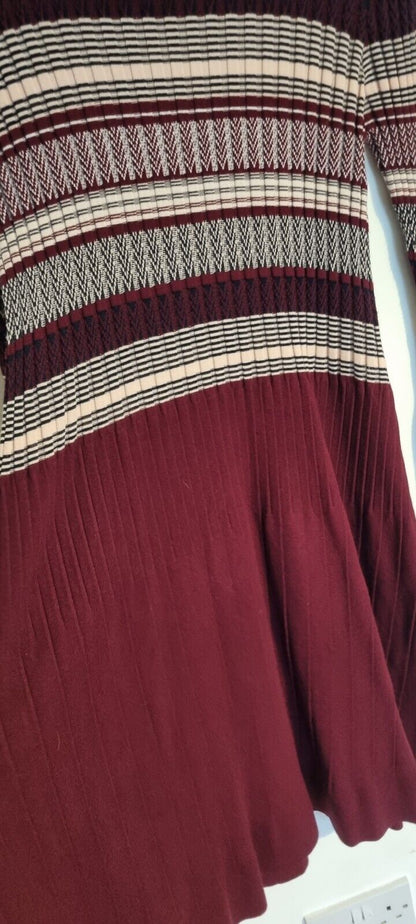 Max And Co Women's Burgandy Knitted Dress Size L