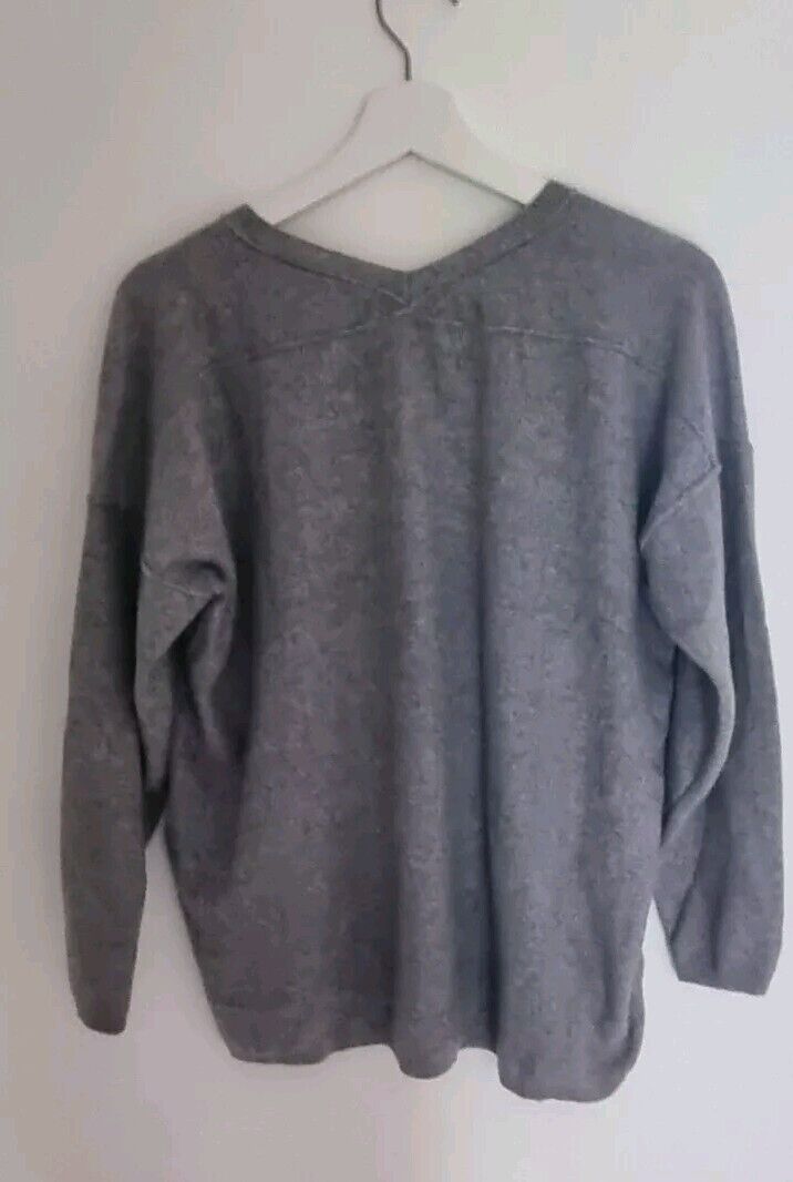 Katia Serafini Women's Grey V Neck Wool, Viscose, Cashmere Mix Pullover Size F42