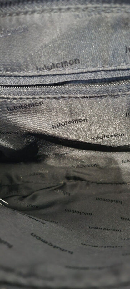 Lululemon Black Pouch, Bag With Belt Attachment Made From 50% Rubber