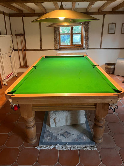 Snooker Table 8' By 4'