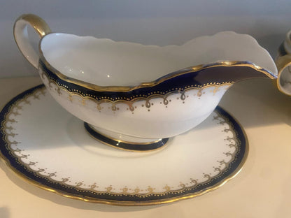 Aynsley China Dinner Set