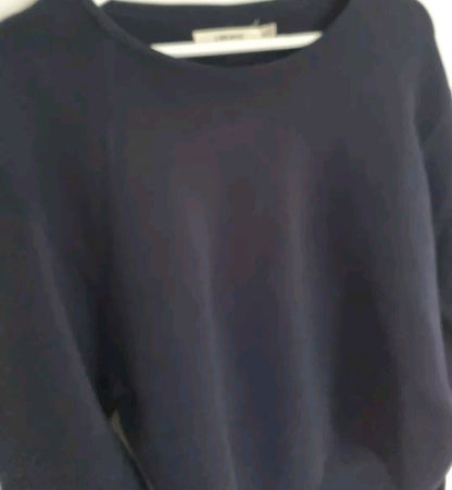 J Brand Women's Navy Blue Long Sleeved Heavier Weight Top With Stretc Size Small