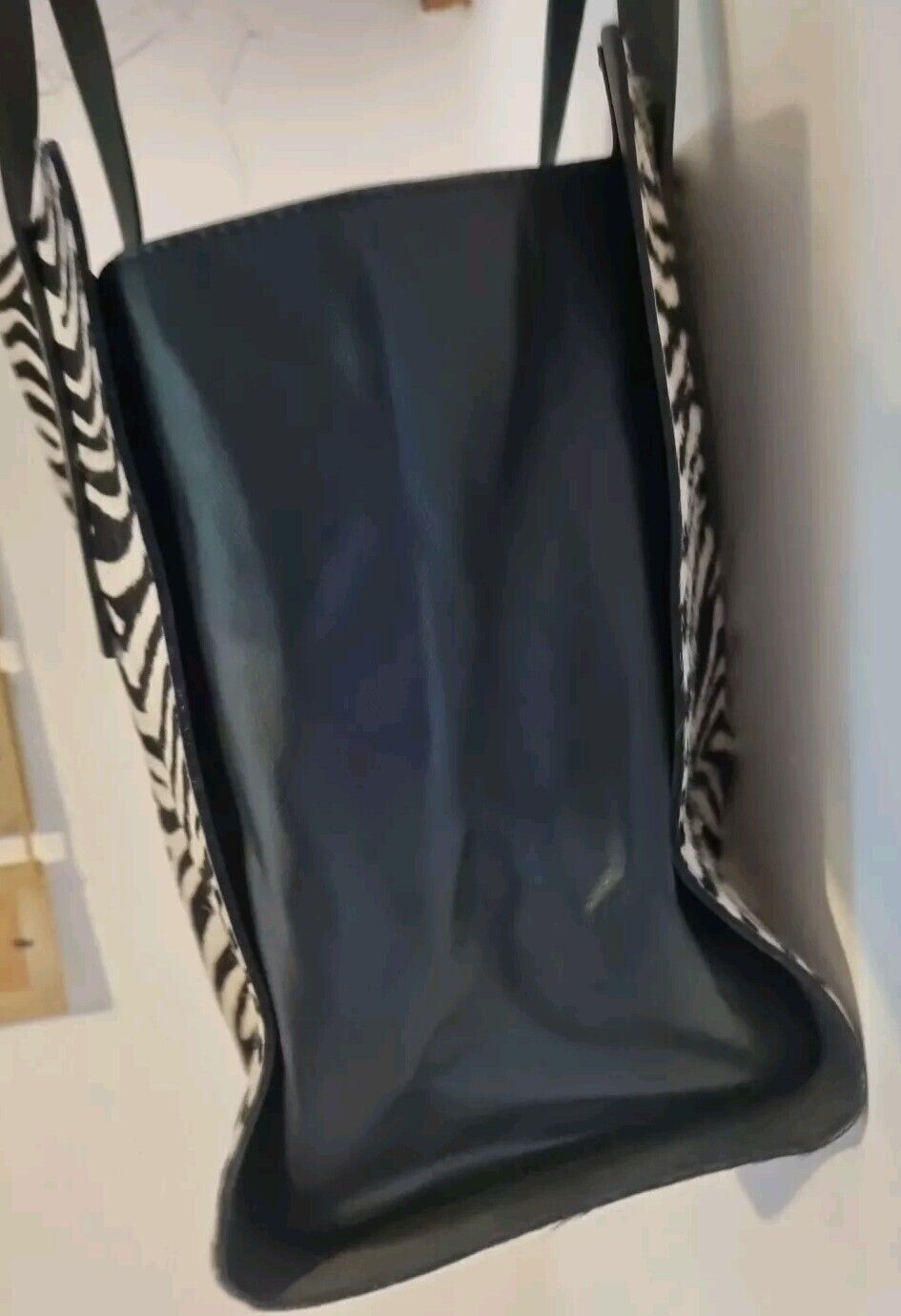 Joseph Women's Zebra Animal Print Women's Shoulder Tote Bag