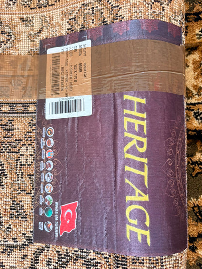 Heritage Traditional Green & Ivory Rug