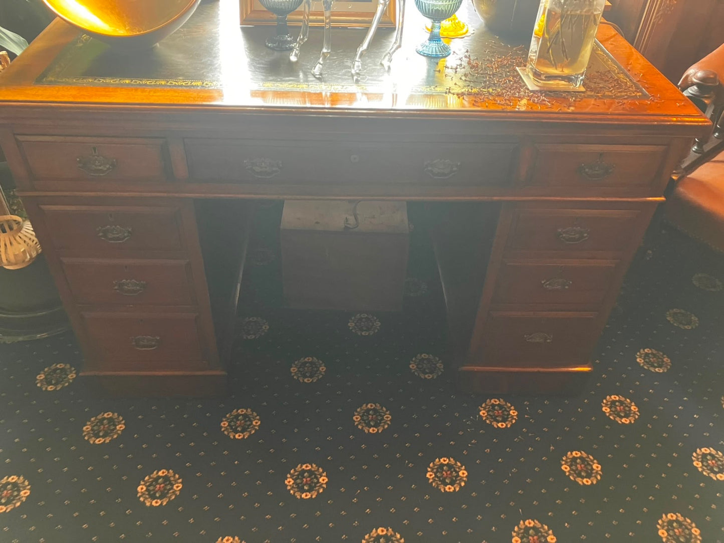 Antique Mahagony Pedestal Desk with Leather Top