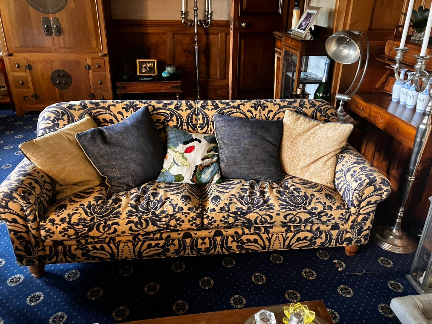 Tetras Tallis Snuggler Damask Vintage Blue & Gold Three Seater Sofa