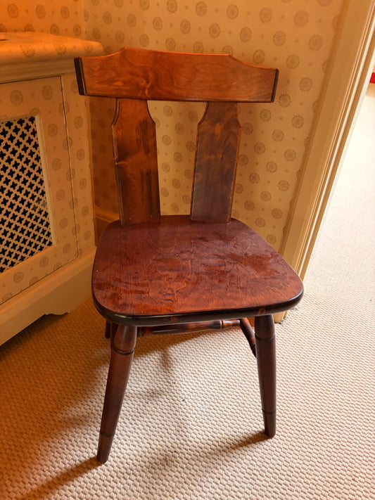 Antique Paris Mfg Co Childs Spindleback Chair