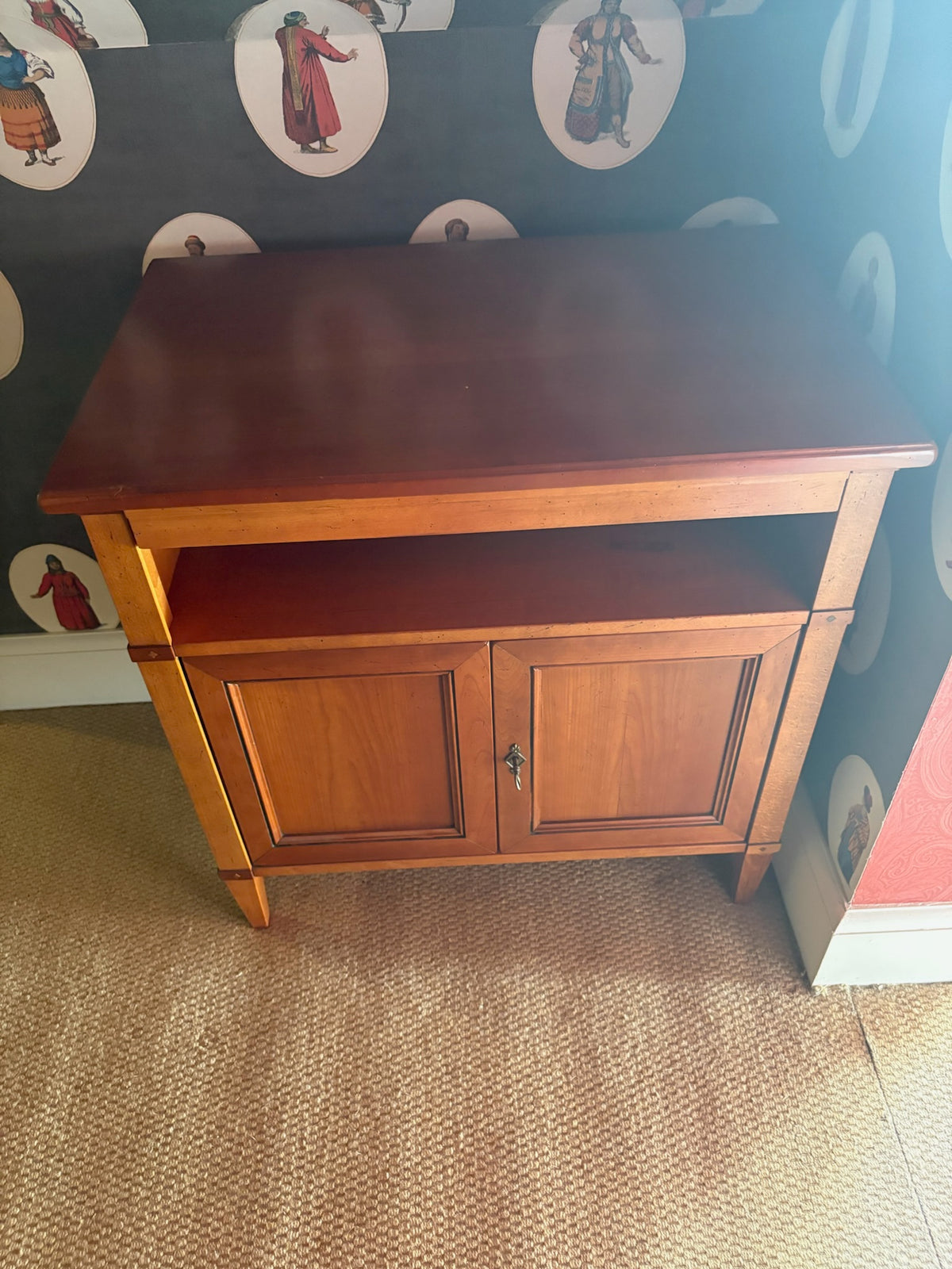 Small Light Wood Cabinet with Panelled Doors