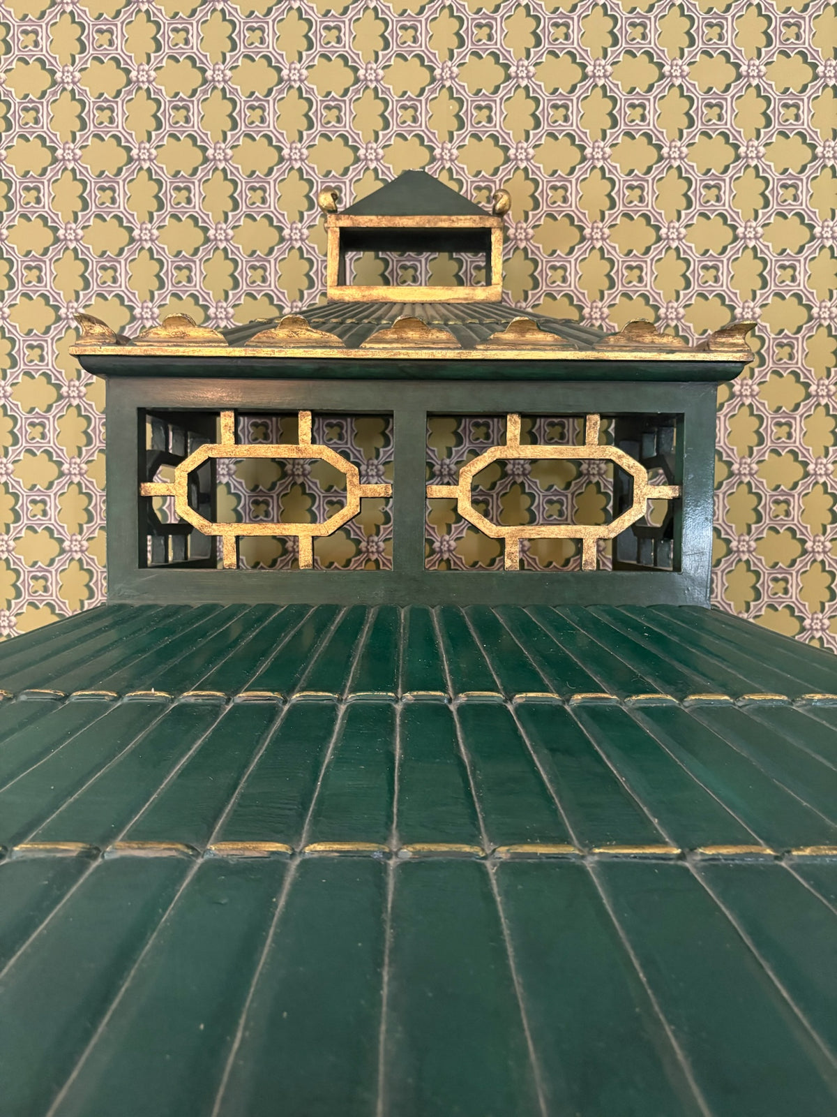 Dark Green Chinoiserie TV Cabinet with Gold Decoration