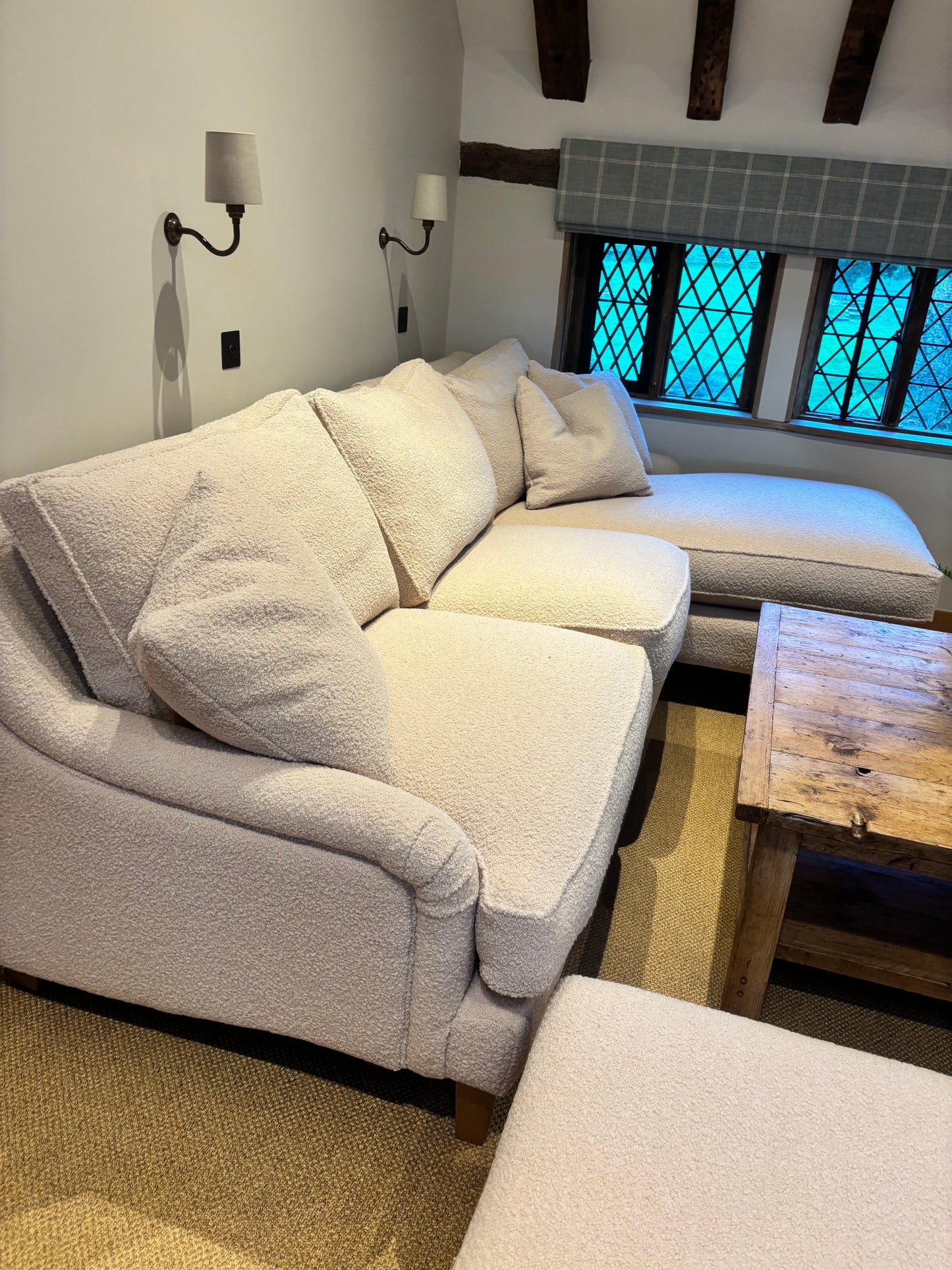 Tamarisk Cream Boucle L Shaped Sofa plus 2 footstools