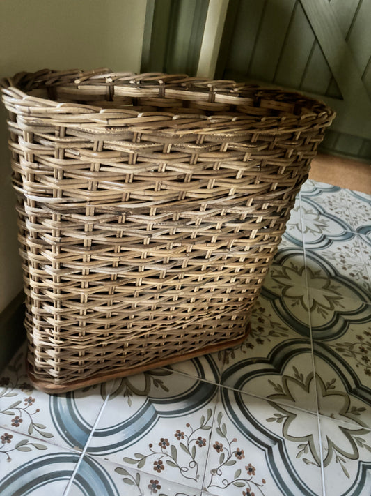Wicker Umbrella Basket