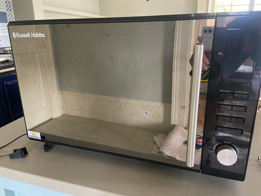 Russel Hobs Microwave