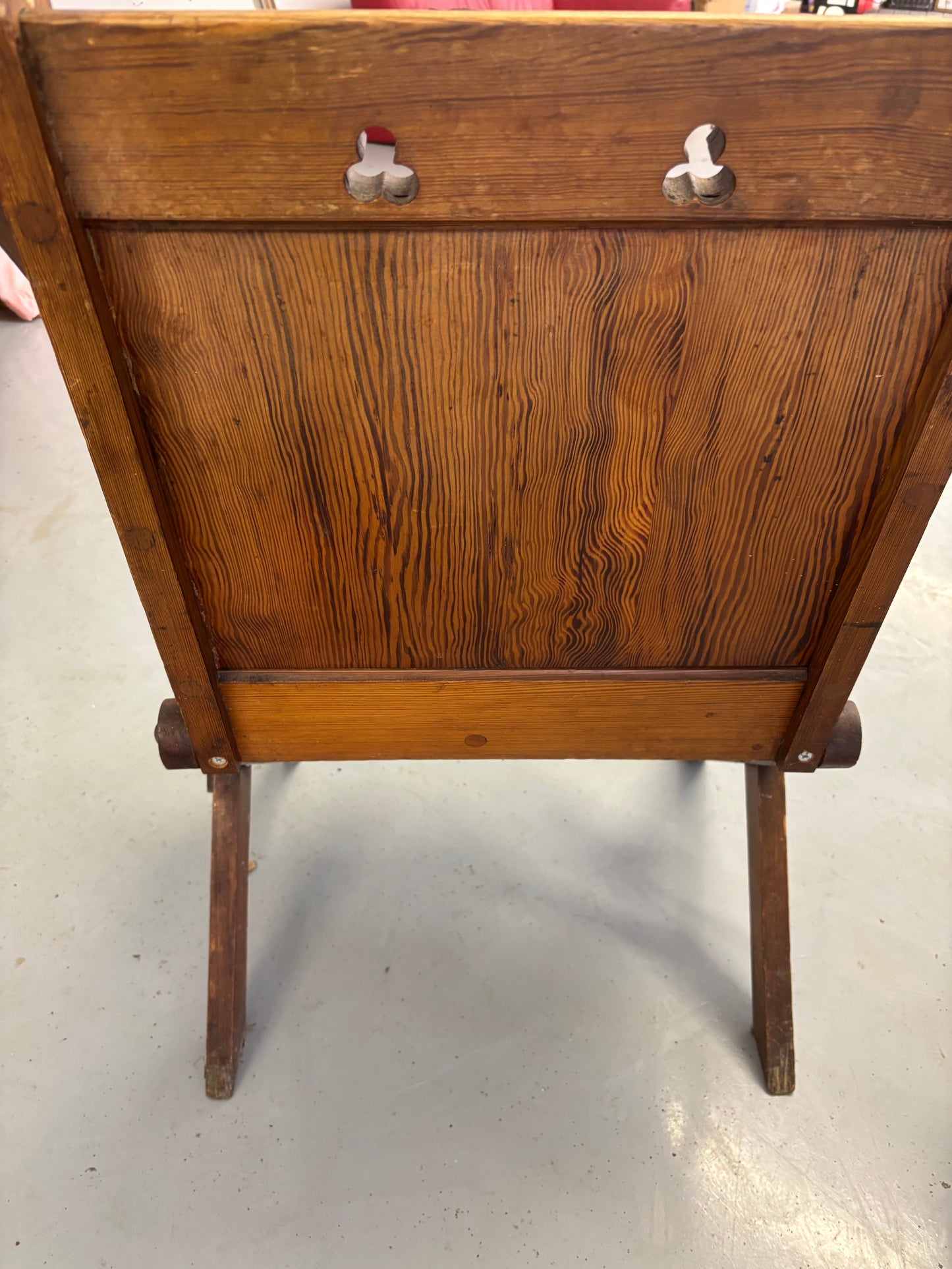 Pair of Cross leg Church Chairs