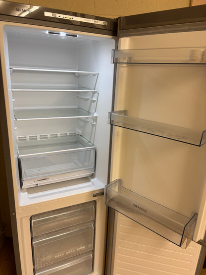 Siemens Fridge Freezer