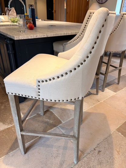 One World St James Button Back Bar Stool