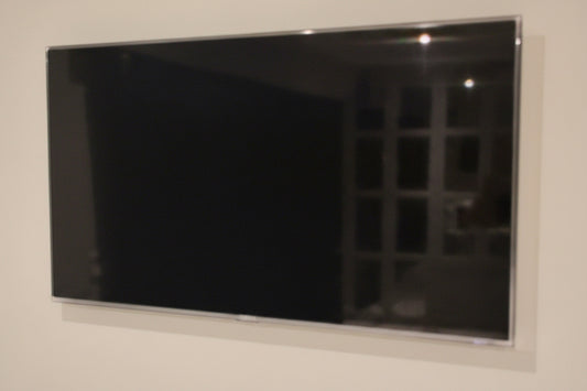 Samsung 46” TV