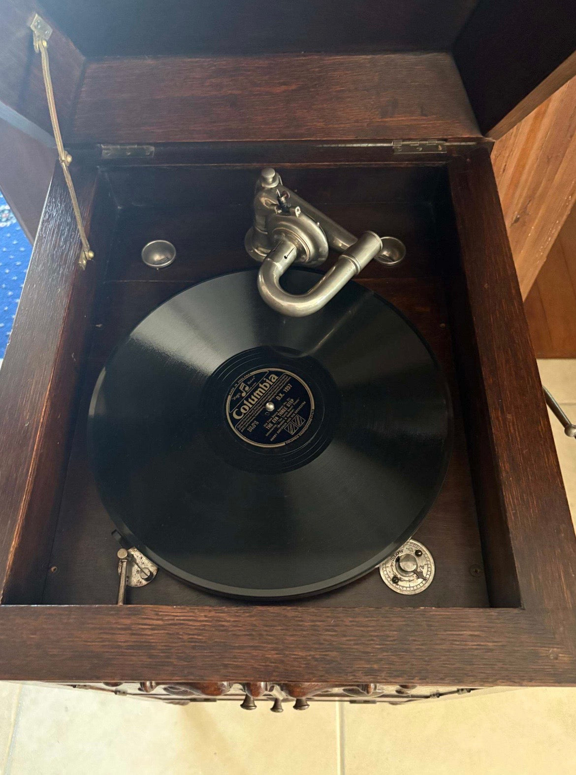 Gramophone