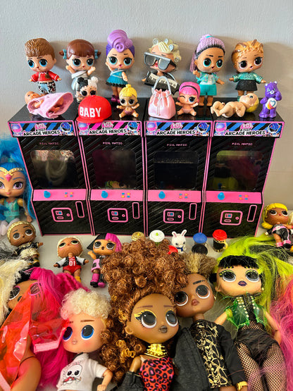 Large Bundle of LOL Dolls and accessories