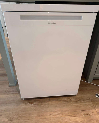 Miele Undercounter Fridge (Model 4003)