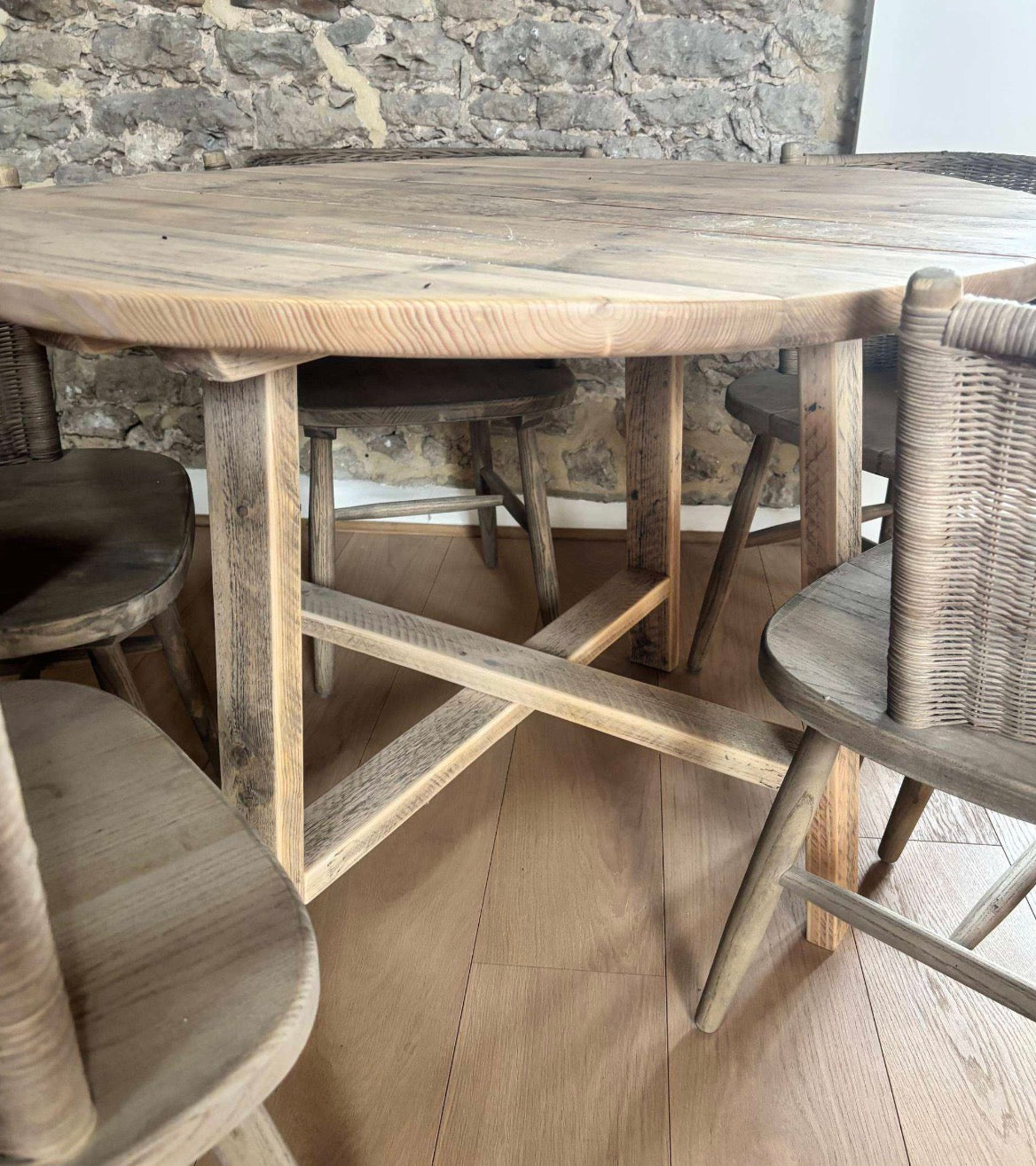 Ennis and Brown Circular Oak Dining Table