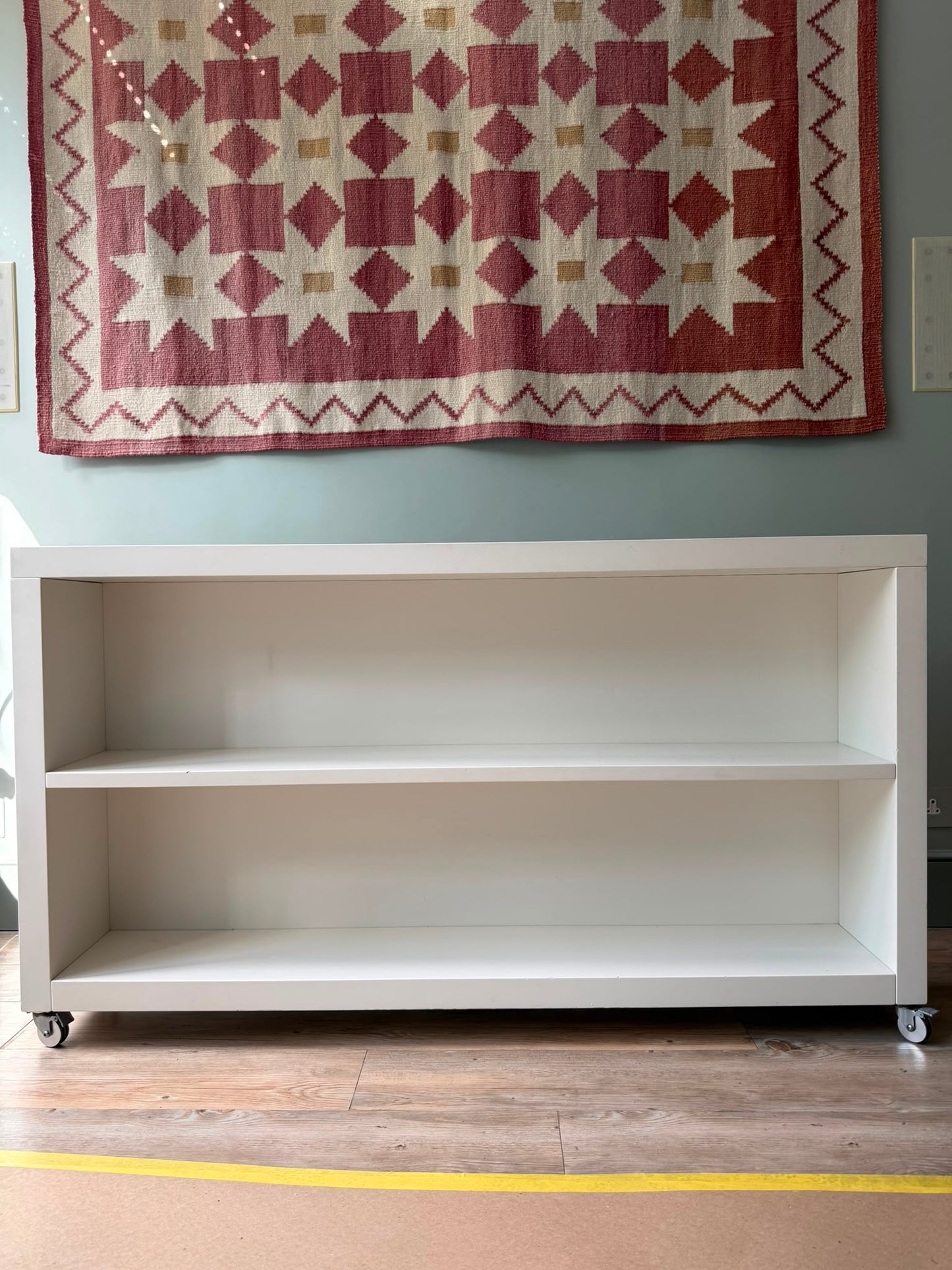 Console Unit on Castors